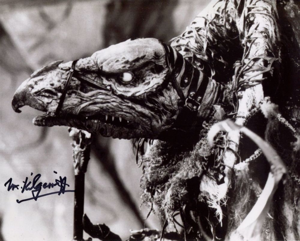 Lot 753: The Dark Crystal 8x10 fantasy movie photo signed...