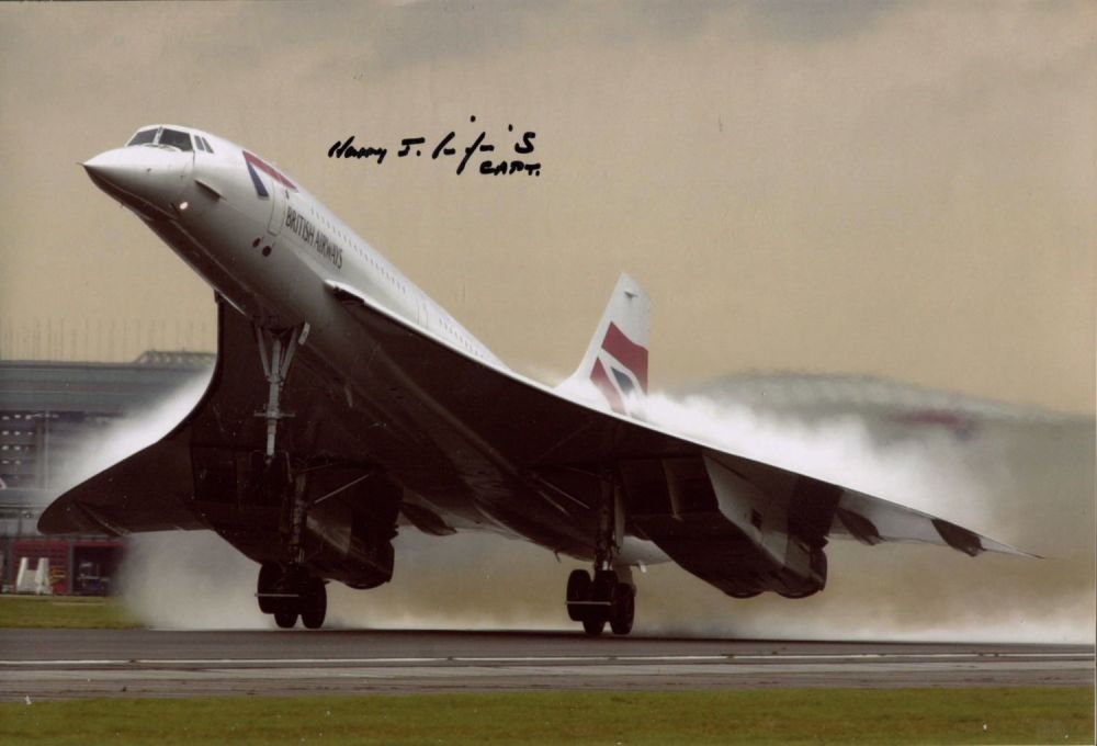 Lot 789: Concorde take-off 8x12 photo signed by Concorde pilot...