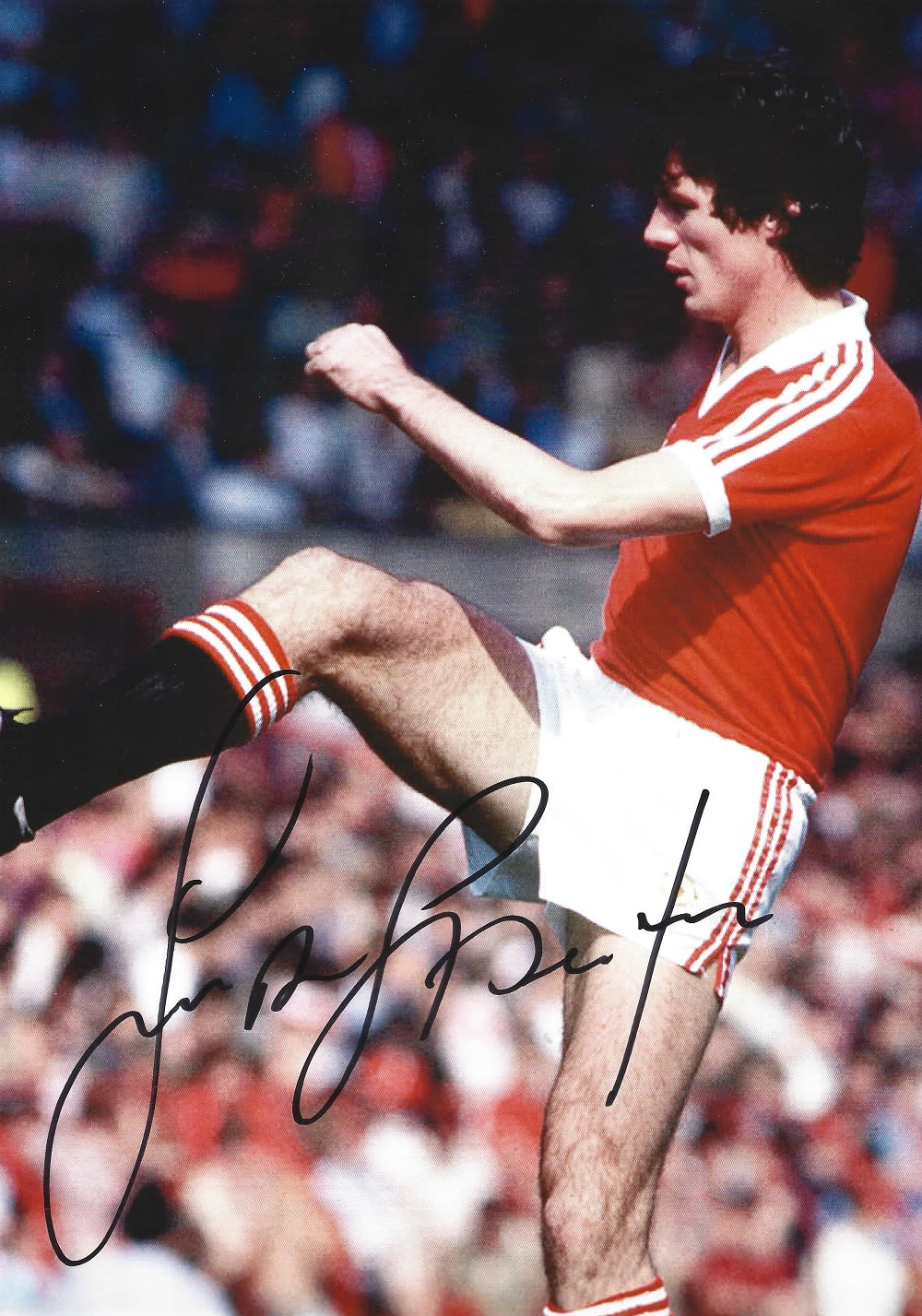 Lot 304: Frank Stapleton signed Manchester United 12x8 colour photo....