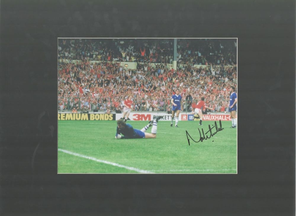 Lot 49: Football Norman Whiteside signed 16x12 mounted 1985 FA...