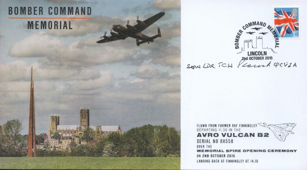 Lot 226: WW2 Sqn Ldr Trevor Peacock of 50, 51,...