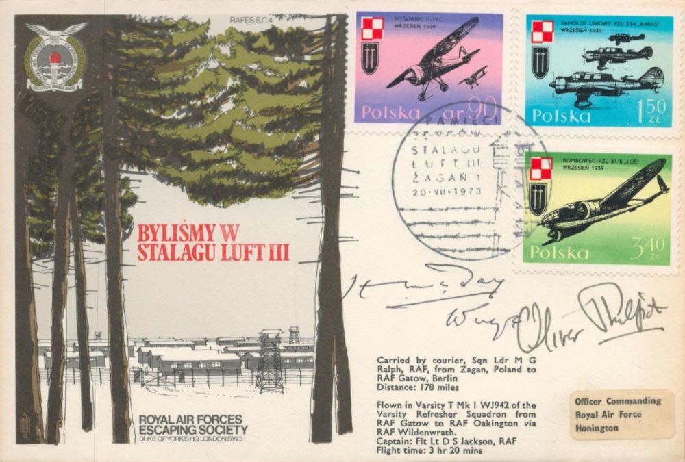 Lot 381: WW2 F/O Oliver Philpot (Wooden Horse Escapist) signed...