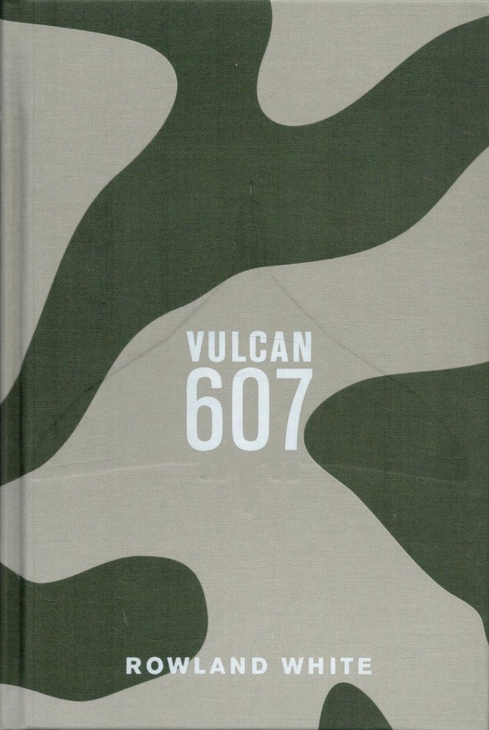 Lot 433: RAF Four RAF Pilots Signed Vulcan 607 Cloth...