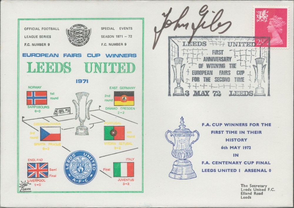 Lot 177: Johnny Giles signed official Leeds United V Arsenal...