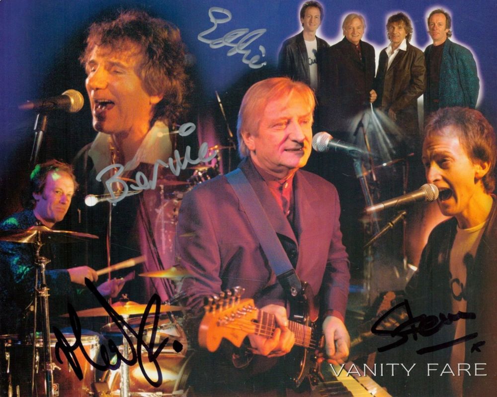 Lot 198: Vanity Fare signed 10x8 colour photo. Signed by...