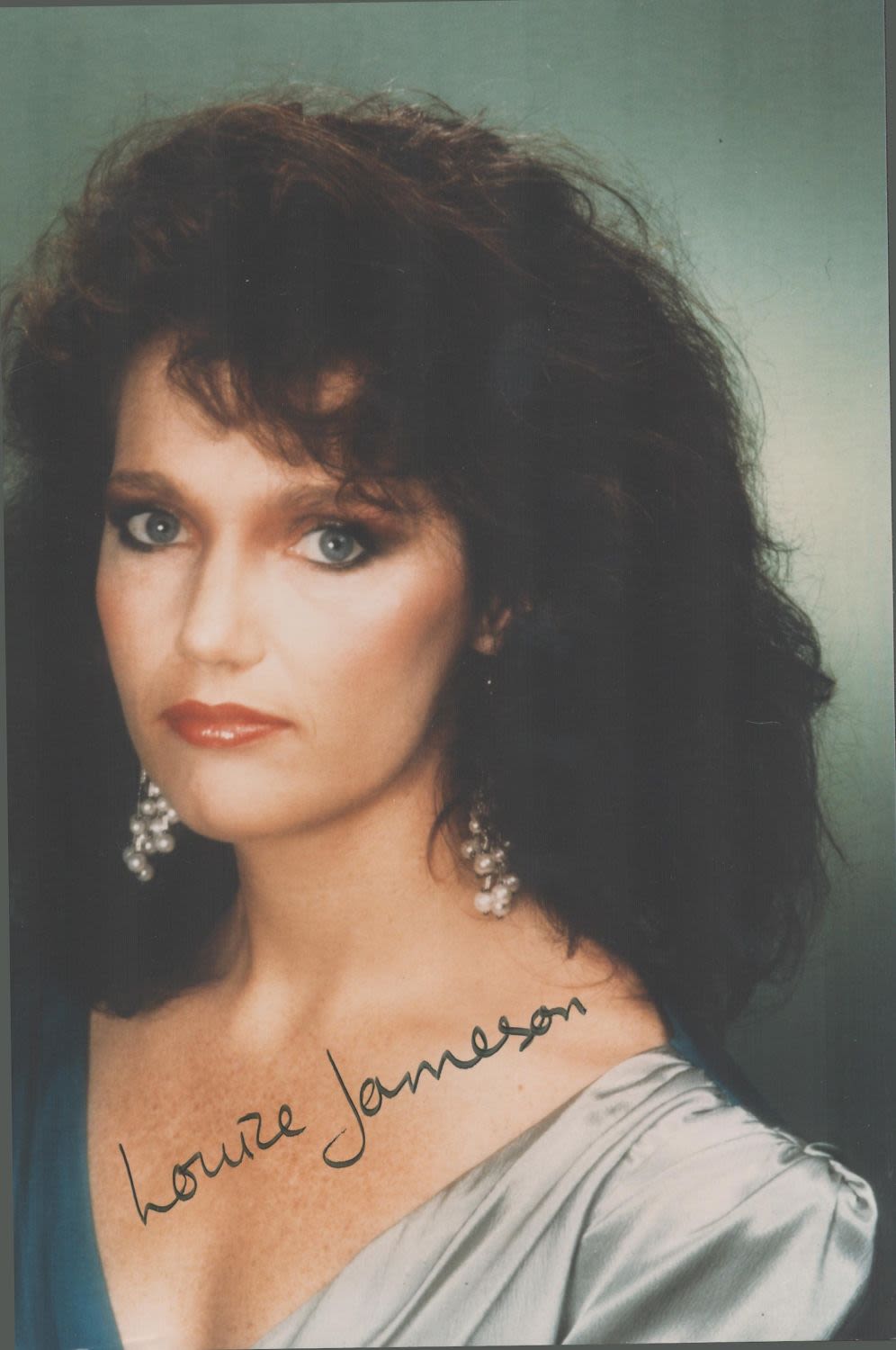 Lot 273: Louise Jameson signed 10x8 colour photo. Louise Jameson...