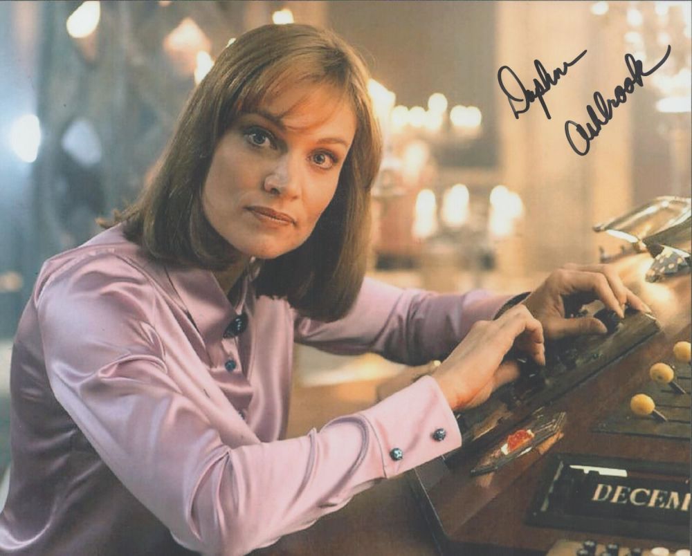 Lot 479: Daphne Ashbrook signed Dr Who 10x8 colour photo....