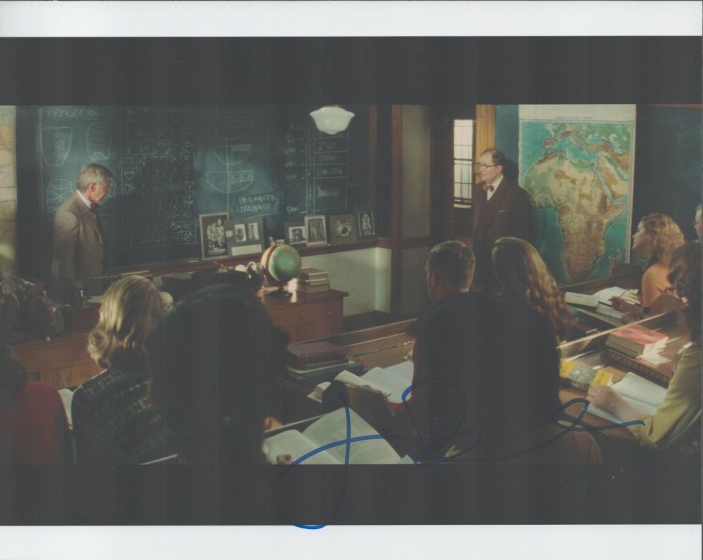 Lot 551: English Actor Jim Broadbent Signed 10x8 inch Colour...