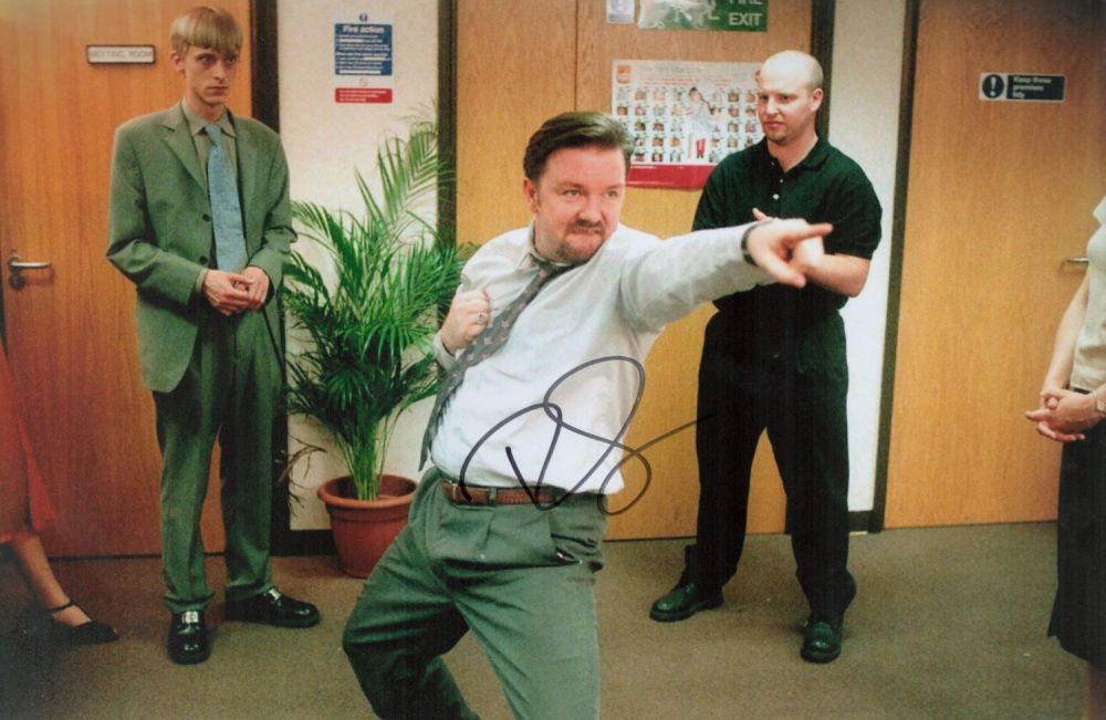 Lot 678: Ricky Gervais signed 12x8 colour photo from The...