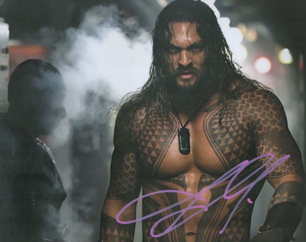 Lot 747: Jason Momoa signed 10x8 colour Aquaman photo. Good...