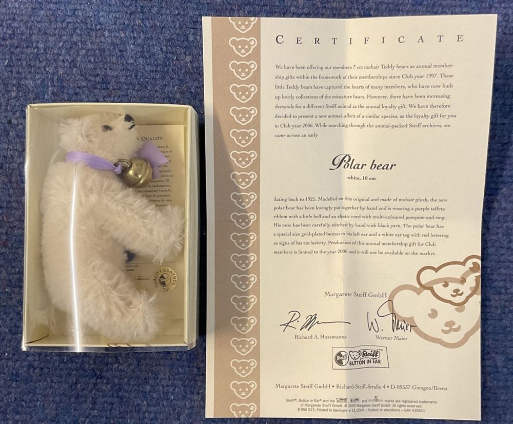 Lot 117: Steiff Miniature club, Plush White Polar Bear 10cm...