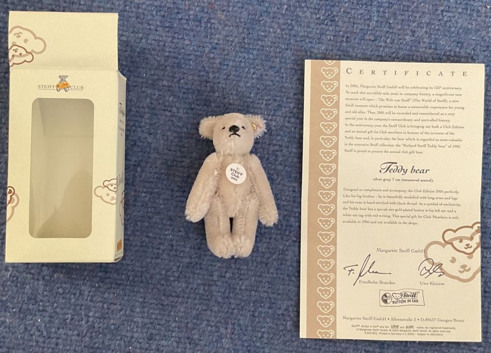 Lot 136: Steiff Miniature Teddy Bear, Limited edition bear silver...