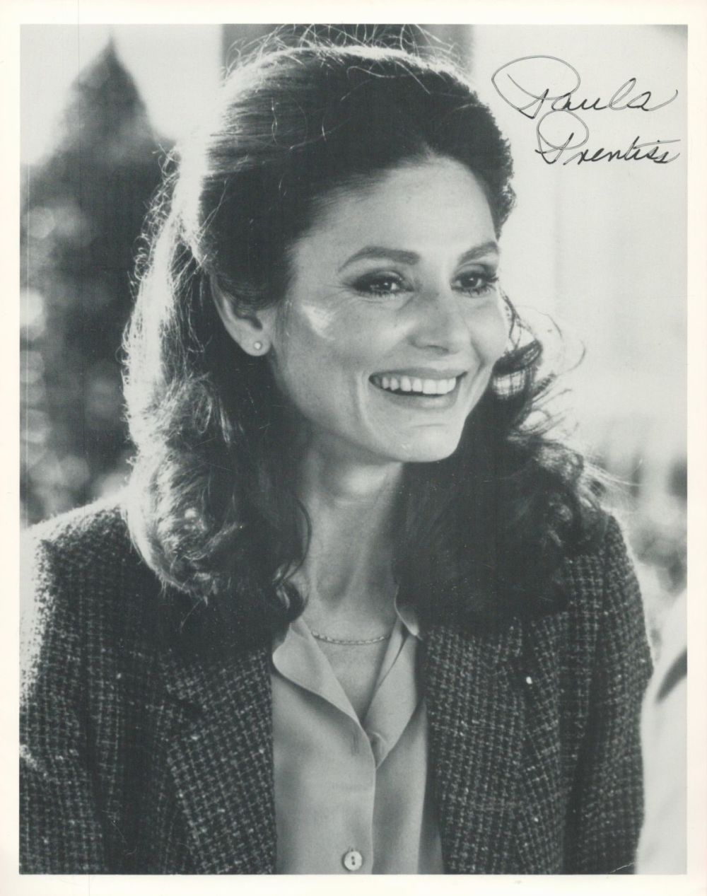 Lot 94: Paula Prentiss signed 10 x 8 inch b/w...