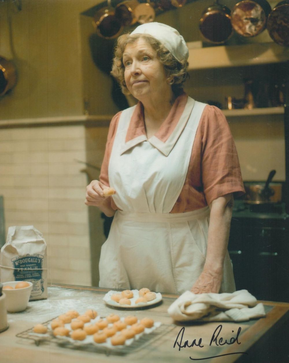 Lot 99: Anne Reid signed 10 x 8 inch colour...