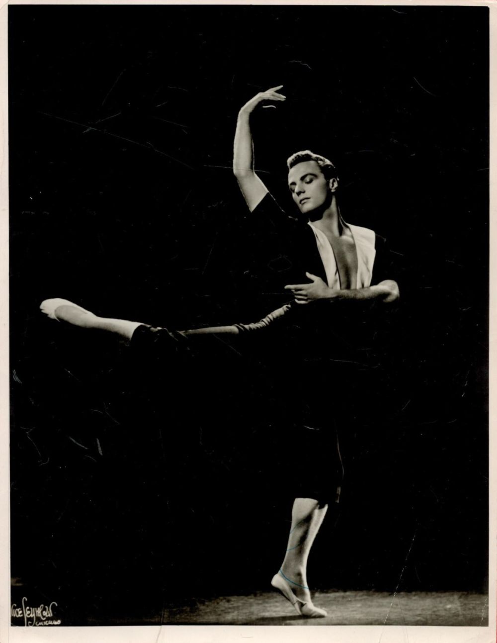 Lot 106: Ballet Dancer John Gilpin Signed 8x6 inch approx....