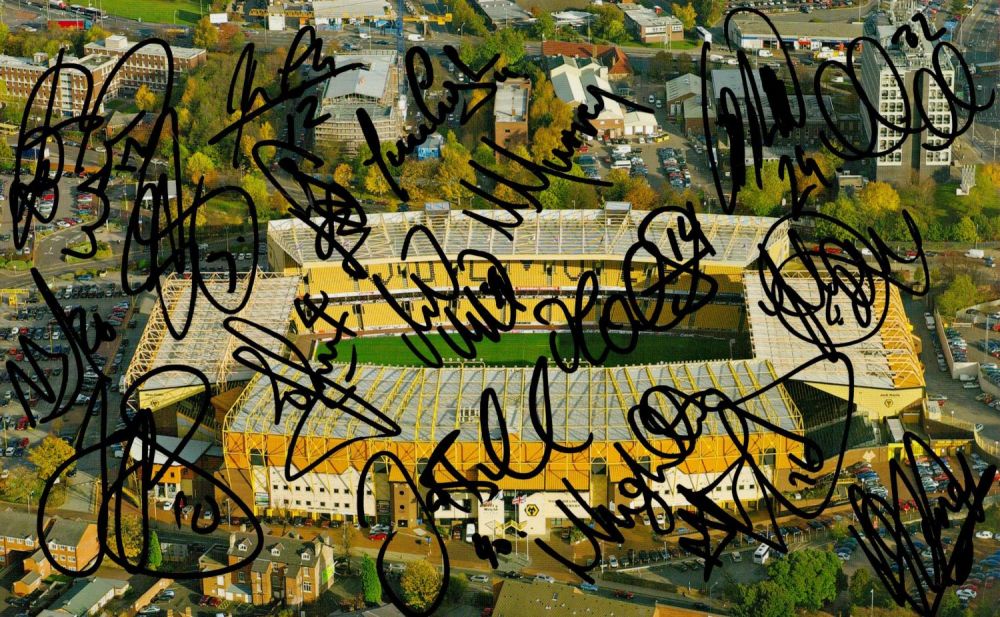 Lot 131: 18 Signed Wolverhampton Wanderers FC Home Ground Magazine...