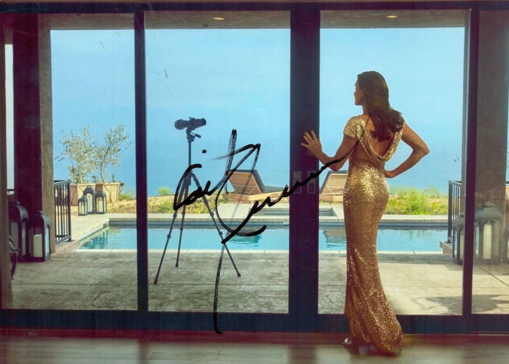 Lot 135: Caitlyn Jenner - Genuine Hand Signed 8x12 Colour...