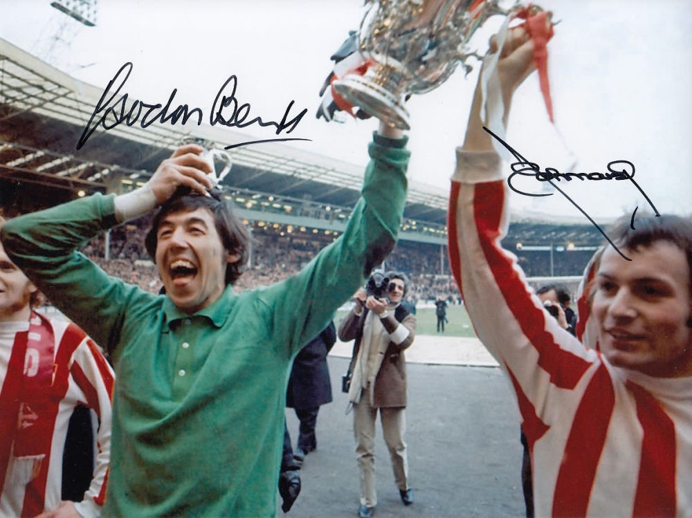 Lot 223: Autographed Stoke City 8 X 6 Photo colour,...
