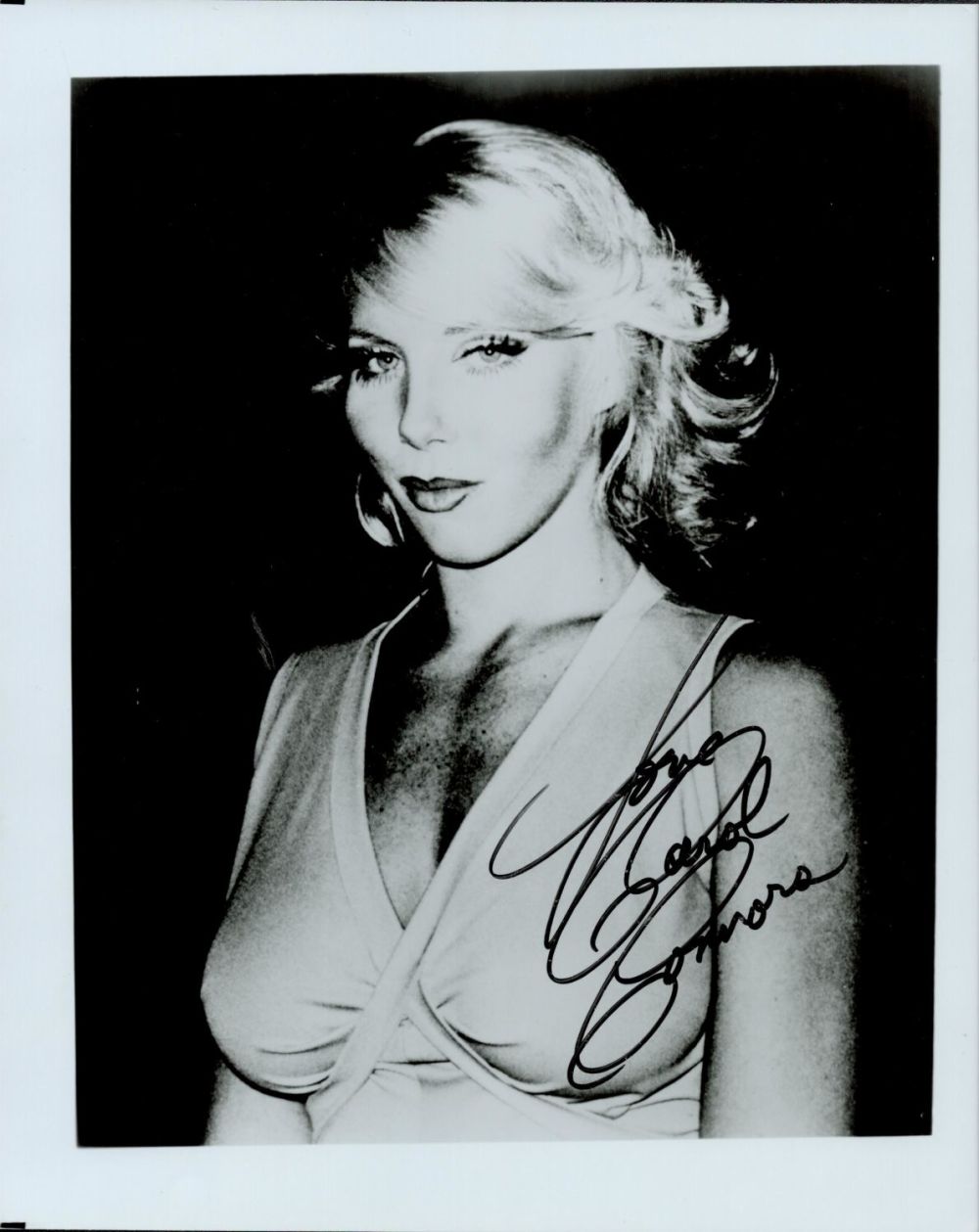 Lot 683: Carol Connors signed 10x8 black and white photograph...