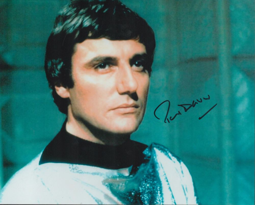 Lot 26: Blakes 7 Actor, Paul Darrow signed 10x8 colour...