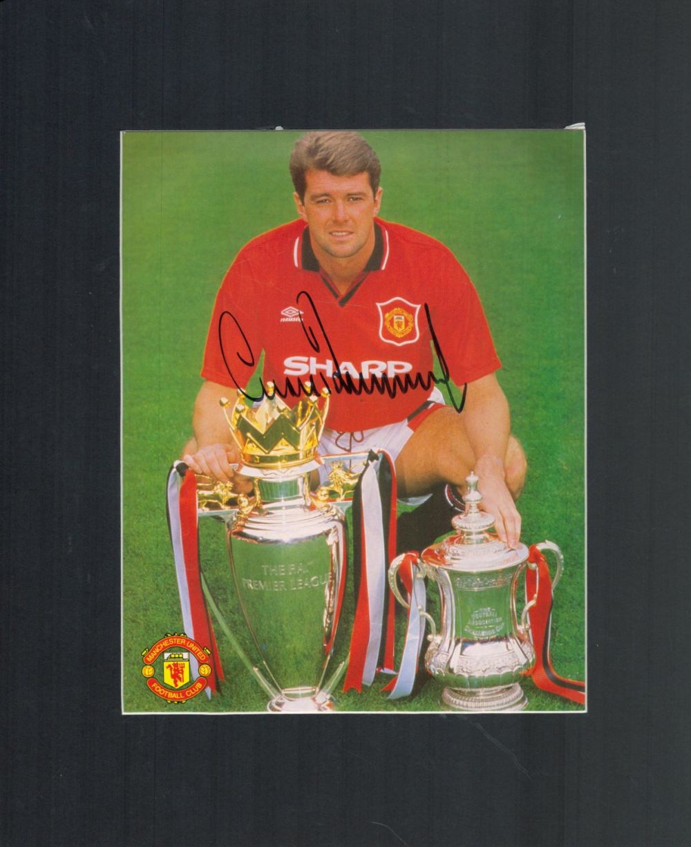 Lot 226: Gary Pallister 14x12 mounted signature piece. Pallister (born...