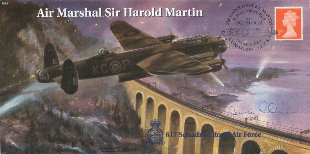 Lot 251: WW2 RAF W/O Denis Oldman Signed Air Mashal...