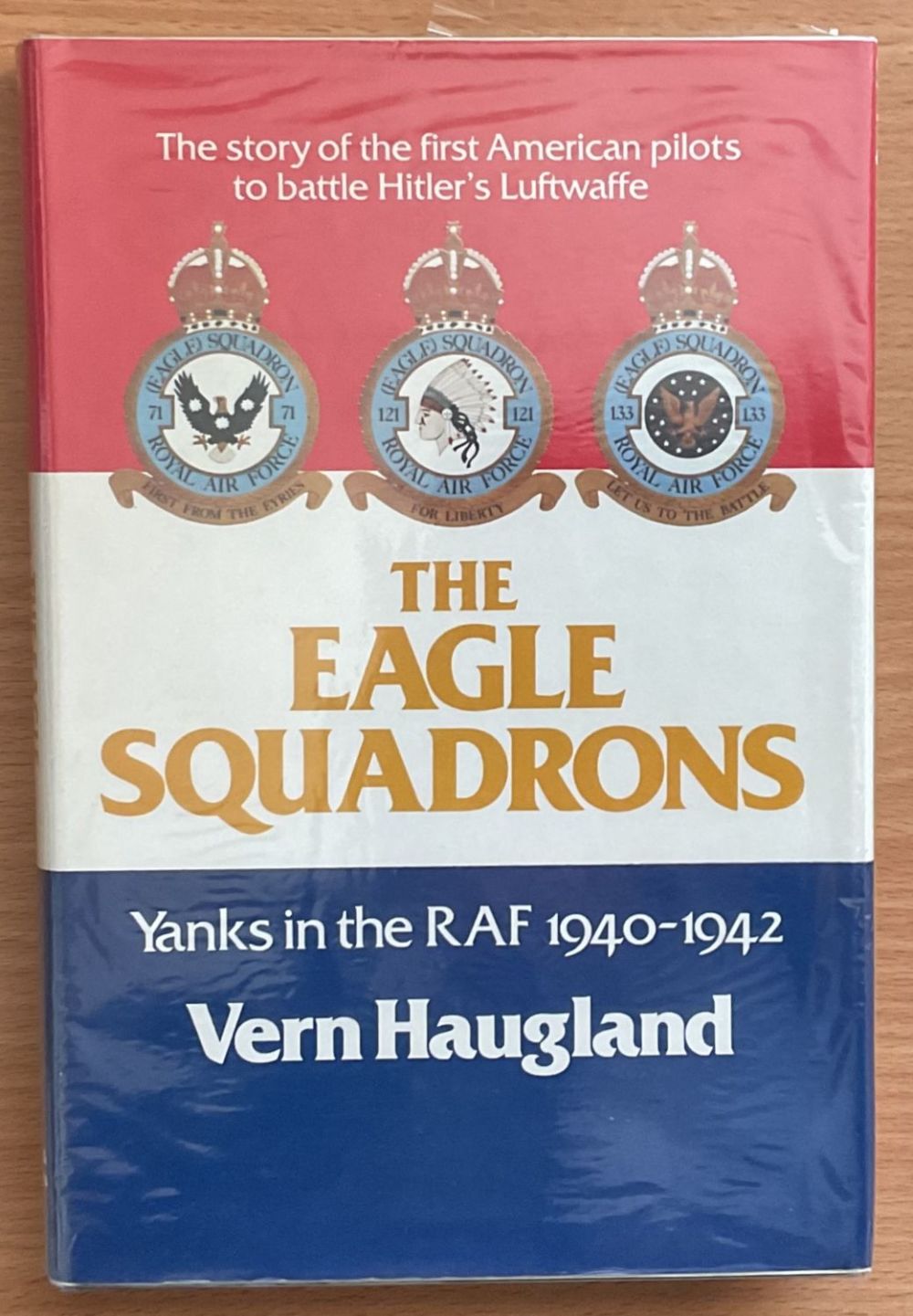 Lot 174: WW2 11 Eagle Squadron Pilots Signed Vern Haugland...