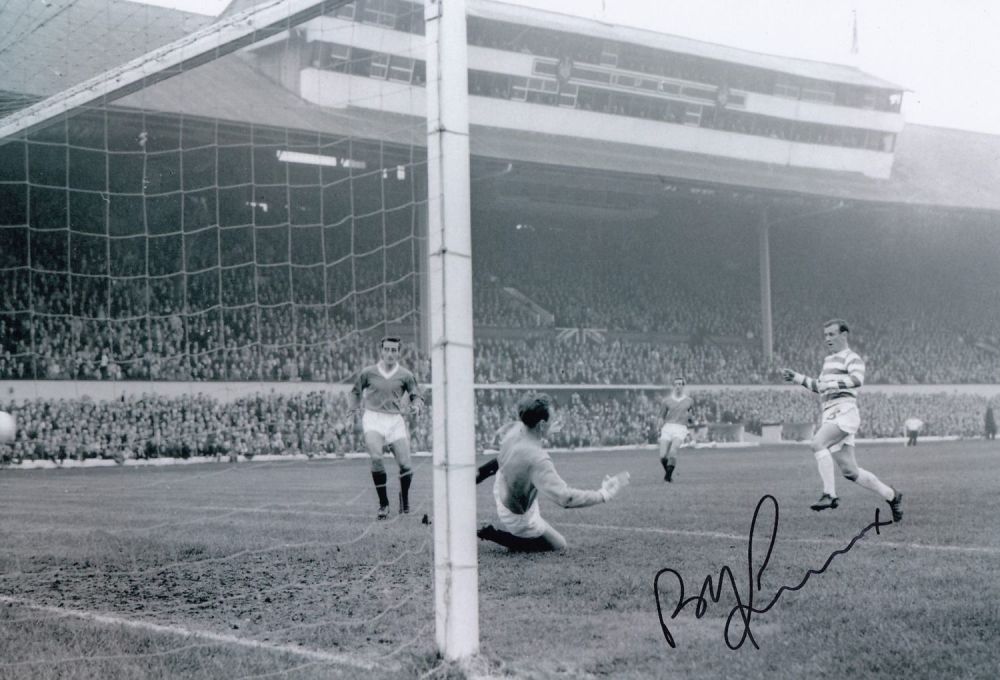 Lot 200: Football autographed Bobby Lennox 12 X 8 signed...
