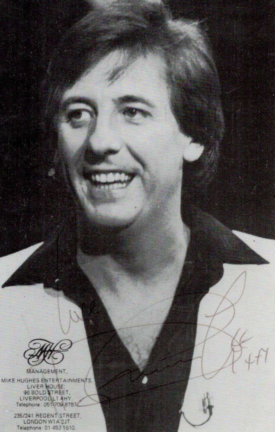 Lot 235: Dustin Gee signed 6x4 black and white photo....