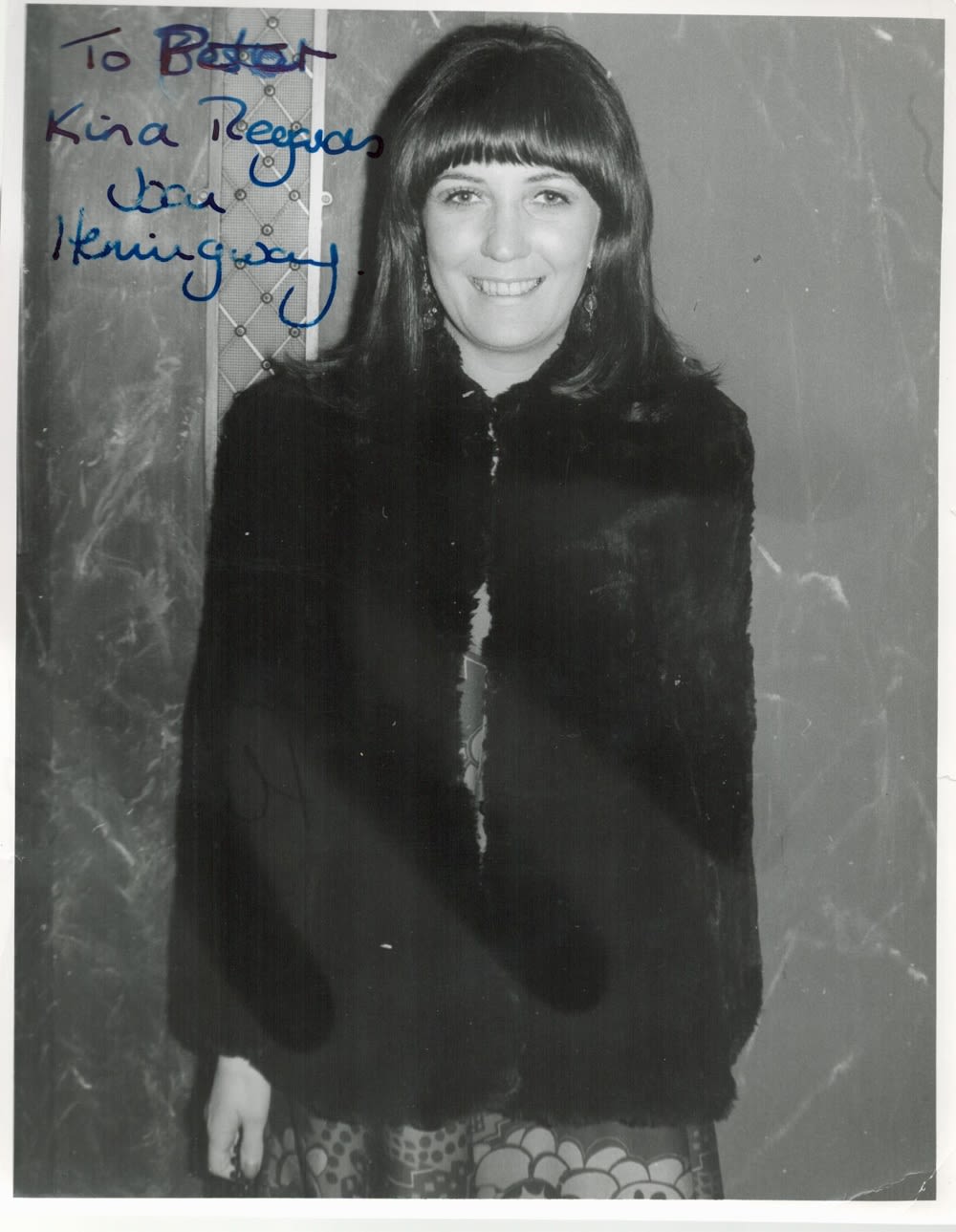 Lot 257: Joan Hemingway signed 8x7 black and white photo....