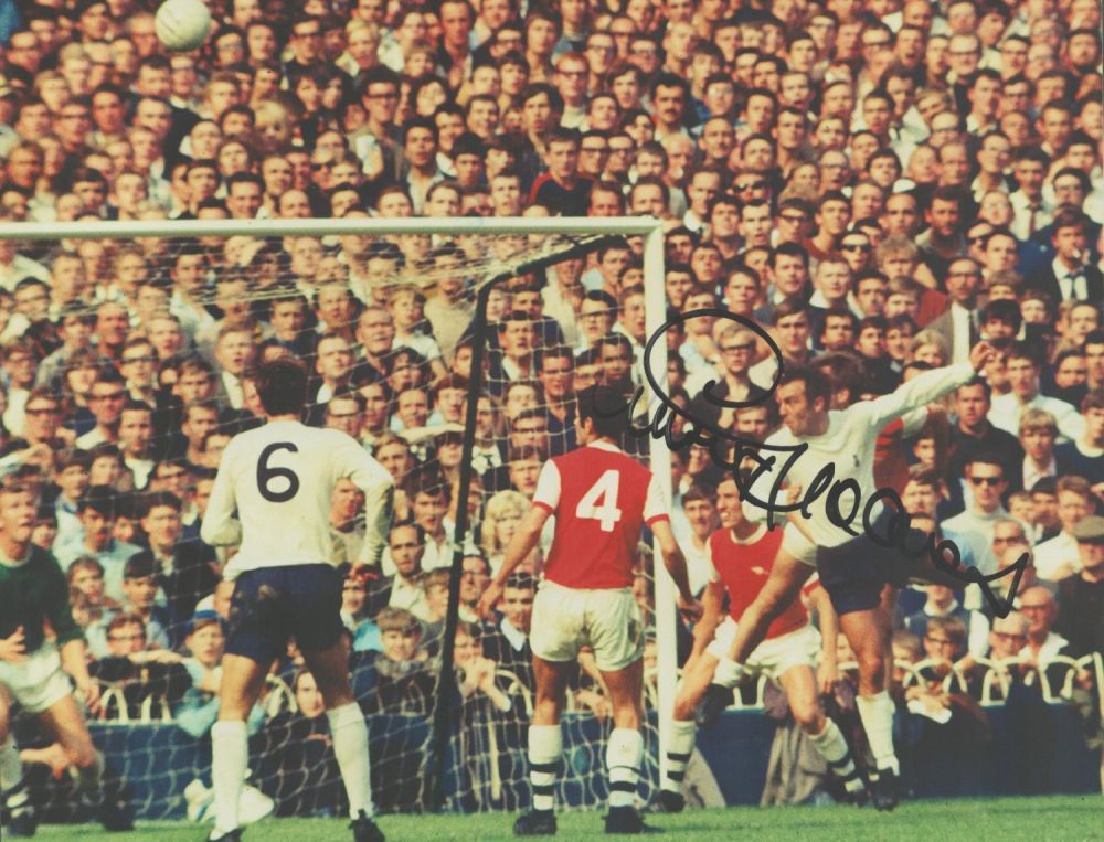 Lot 283: Football, Jimmy Greaves signed 10x8 colour photograph. Greaves...