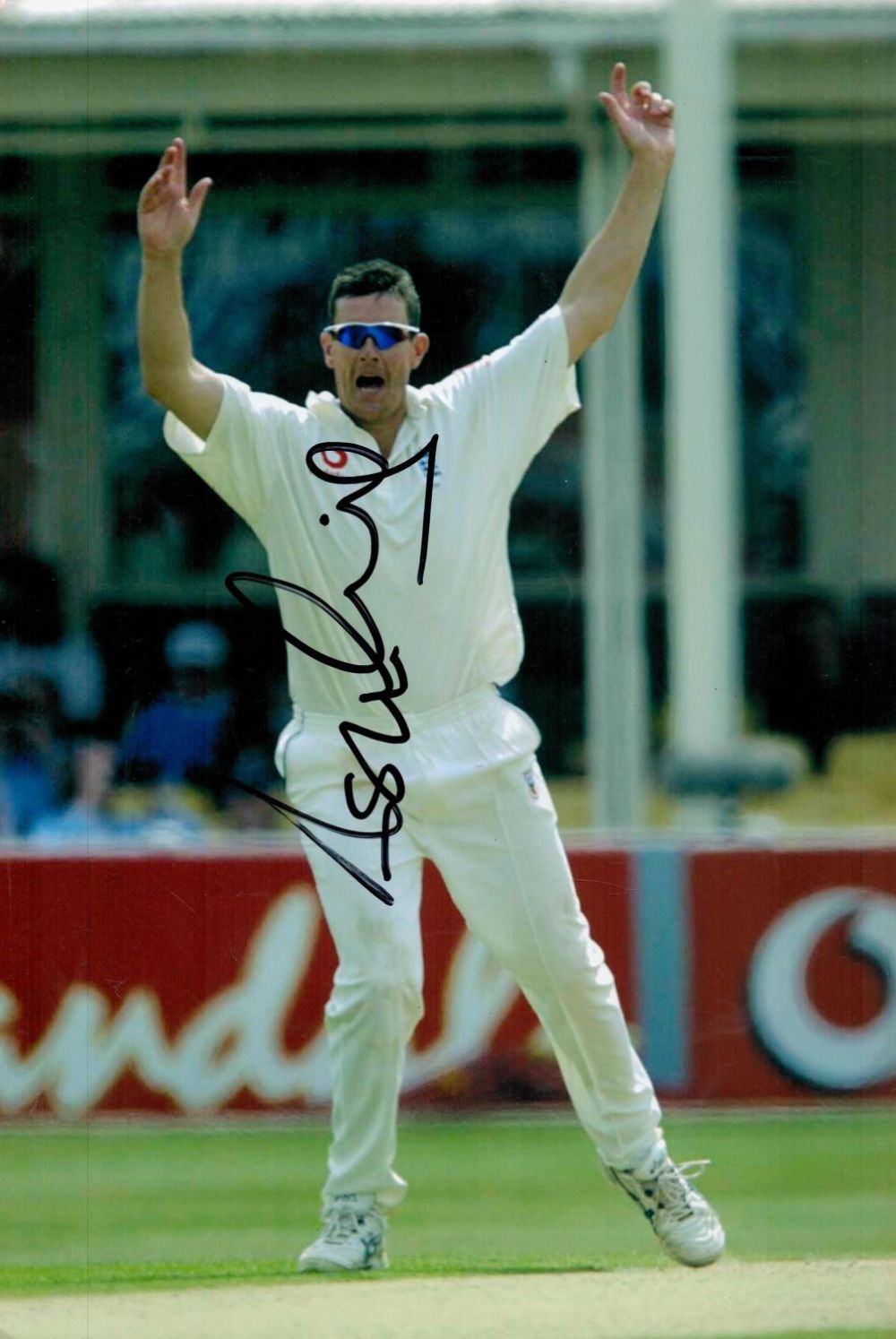 Lot 344: Ashley Giles signed 12x8 colour photo. Ashley Fraser...