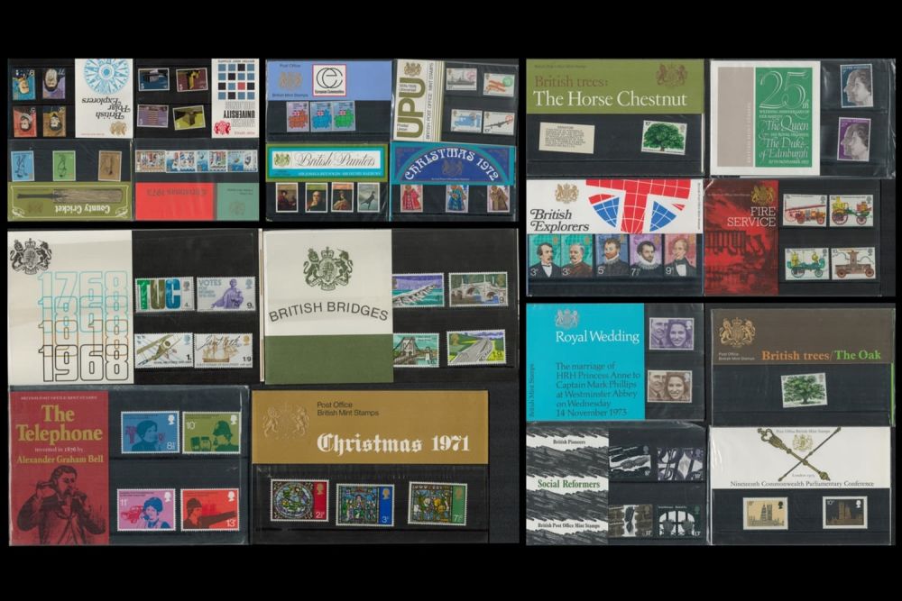Lot 51: GB Presentation Packs 1968/1973 approx 20.