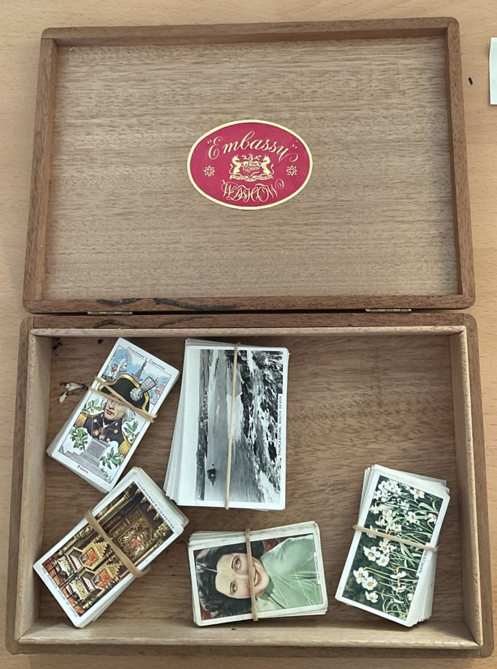 Lot 66: Cigarette cards collection variety housed in Embassy President...