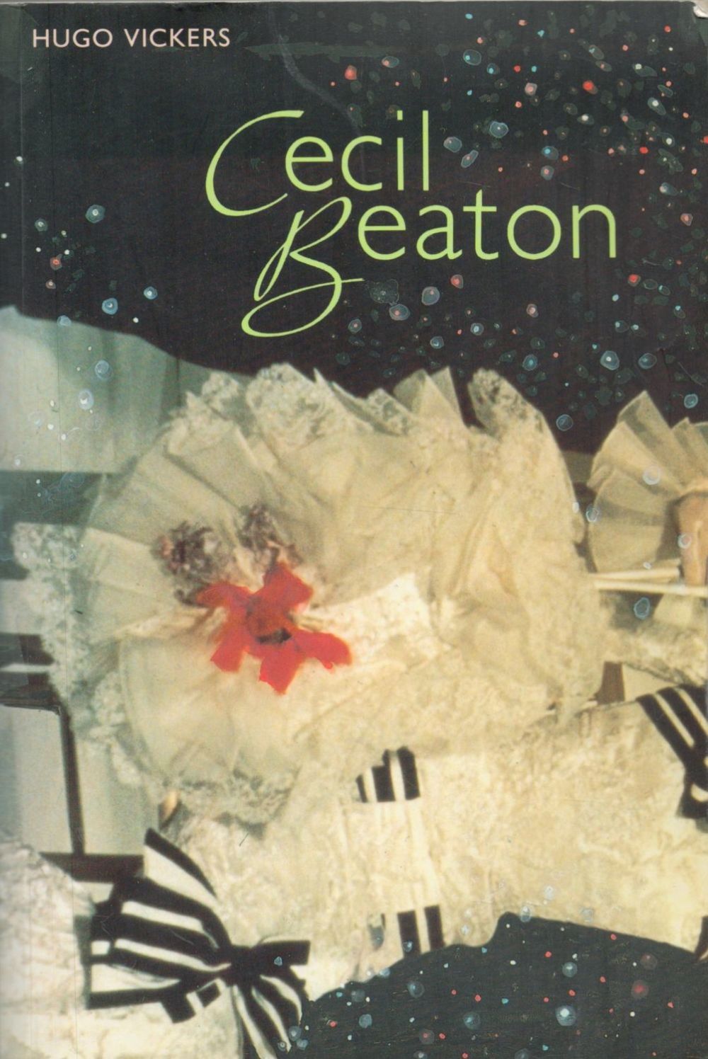 Lot 288: Hugo Vickers Signed Book Cecil Beaton The Authorized...