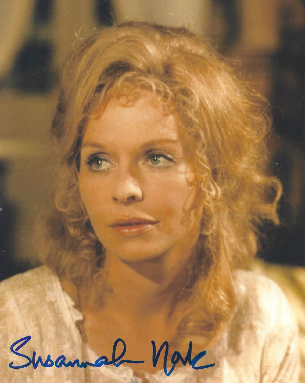 Lot 186: Susannah York signed 10x8 colour photograph, Susannah Yolande...