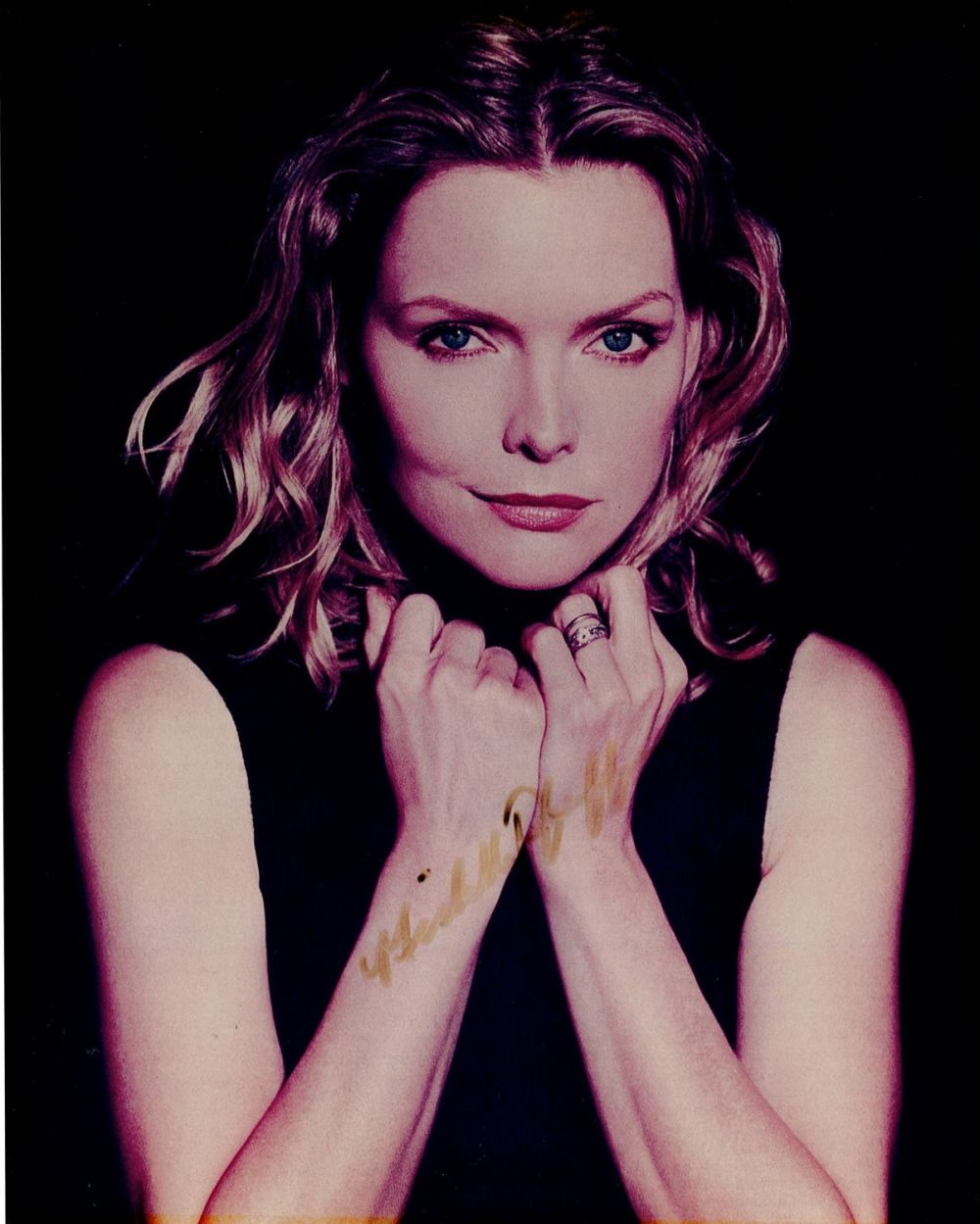 Lot 278: Michelle Pfeiffer signed 10x8 colour photo signature slightly...
