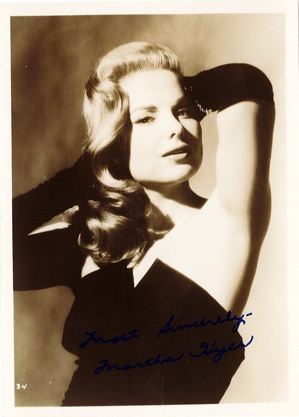Lot 350: Martha Hyer signed 7x5 vintage black and white...