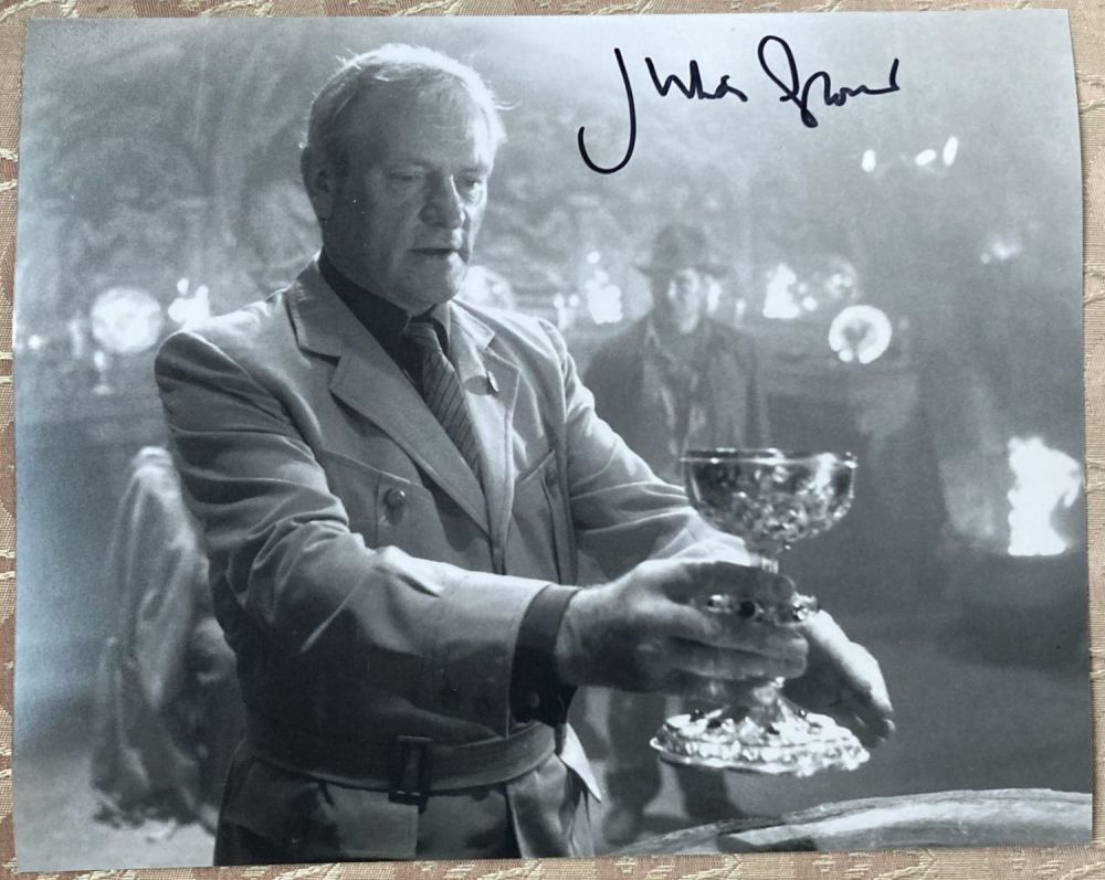 Lot 192: Indiana Jones The Last Crusade movie photo signed...