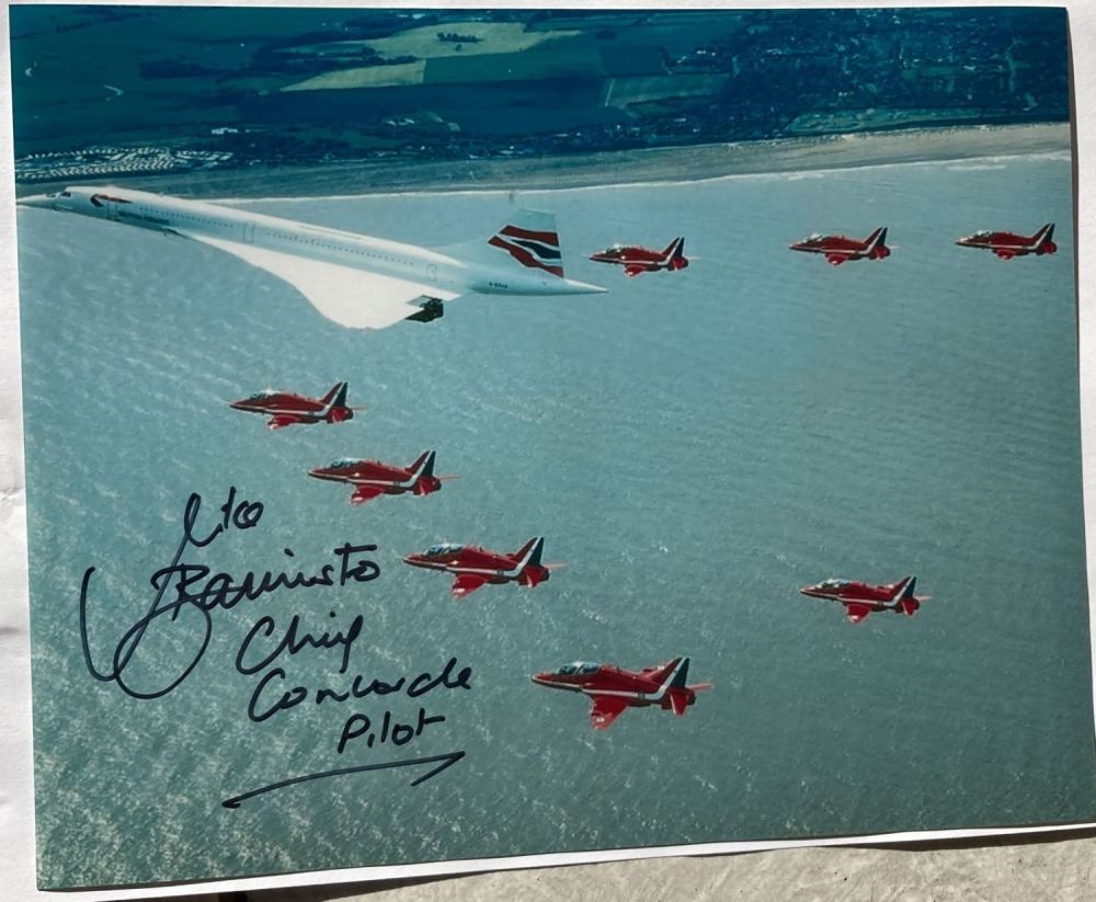 Lot 234: Concorde Chief Pilot Capt Mike Bannister signed co10x...