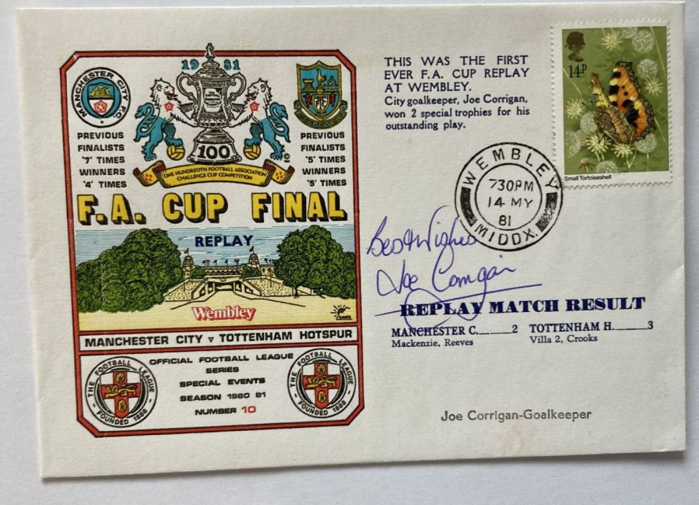 Lot 297: Joe Corrigan signed Dawn football cover 1981 Man...