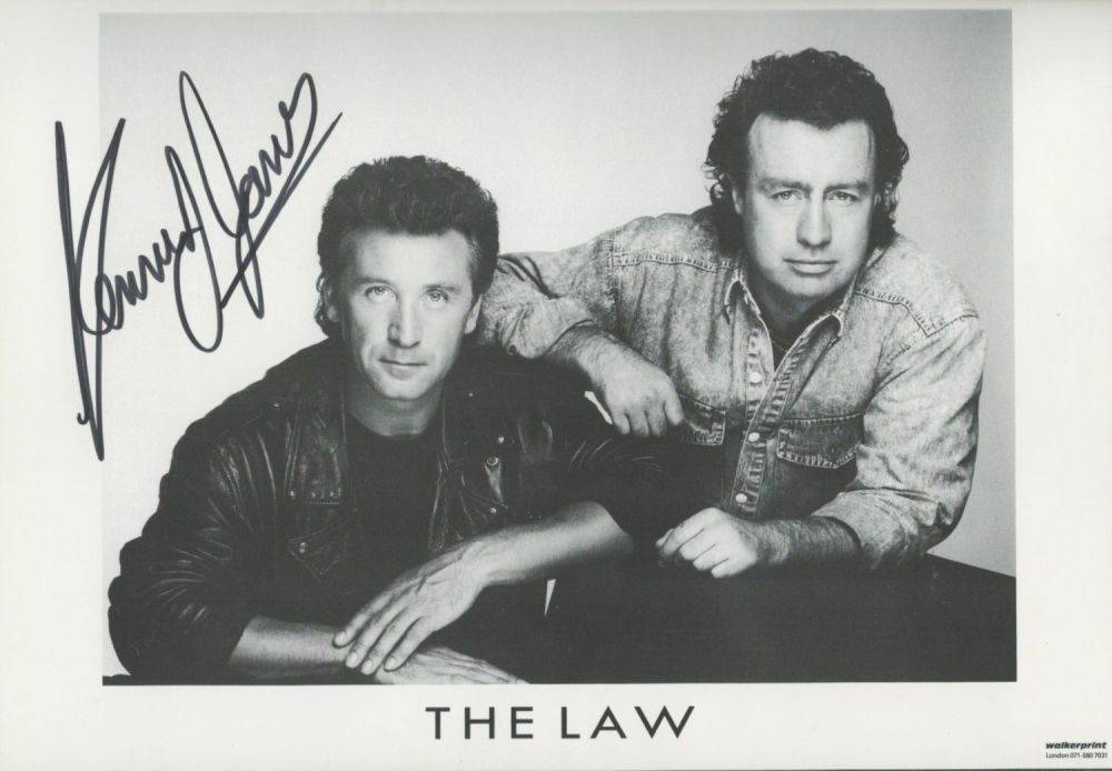 Lot 319: Kenney Jones signed 6x8 black and white The...
