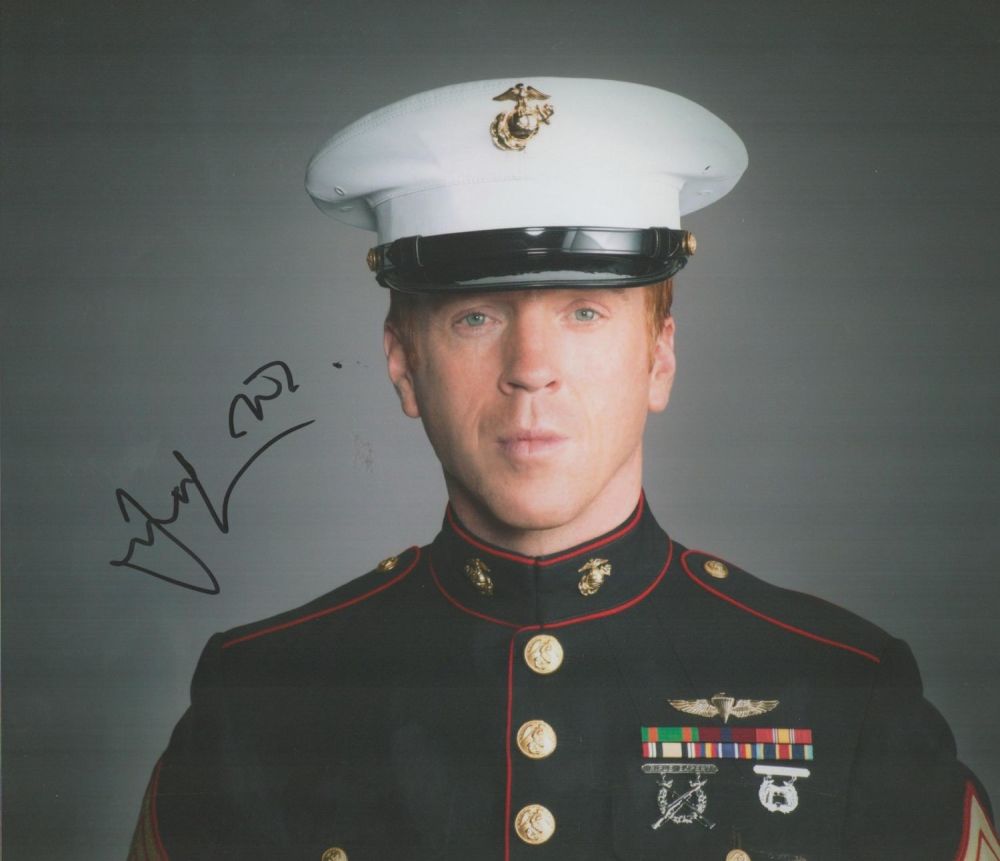 Lot 426: Damian Lewis signed 10x8 colour photo. Lewis CBE...