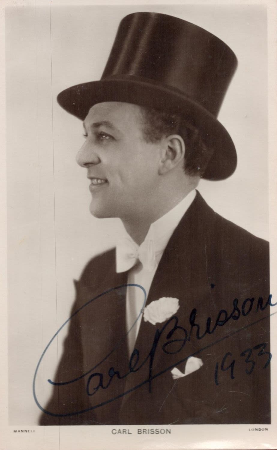 Lot 528: Carl Brisson (1893-1958) Actor Signed Vintage Postcard Photo....
