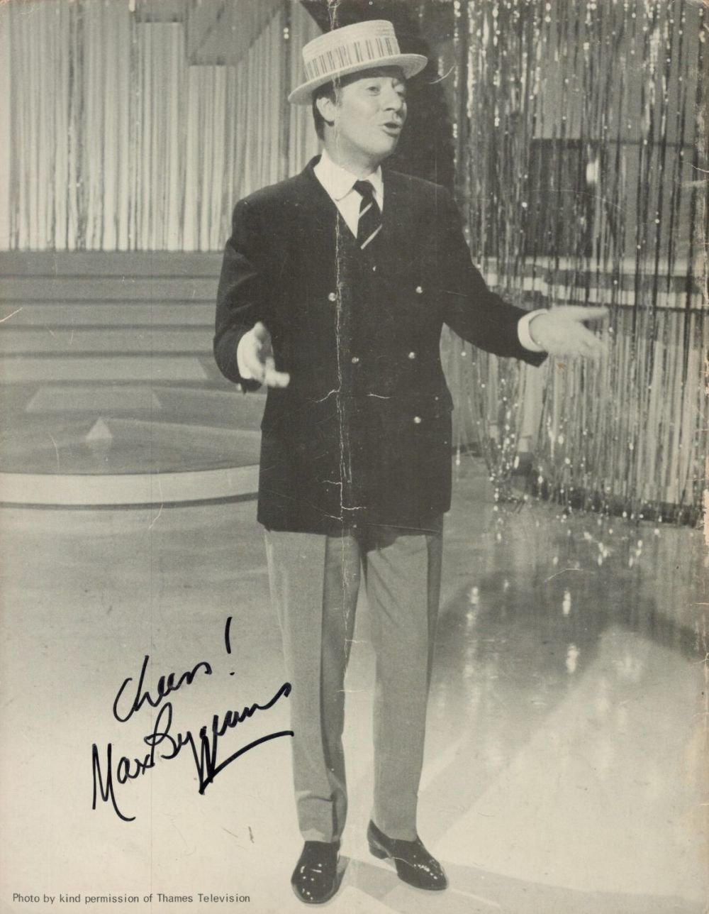 Lot 535: Max Bygraves (1922-2012) Singer / Comedian Signed 8x11...