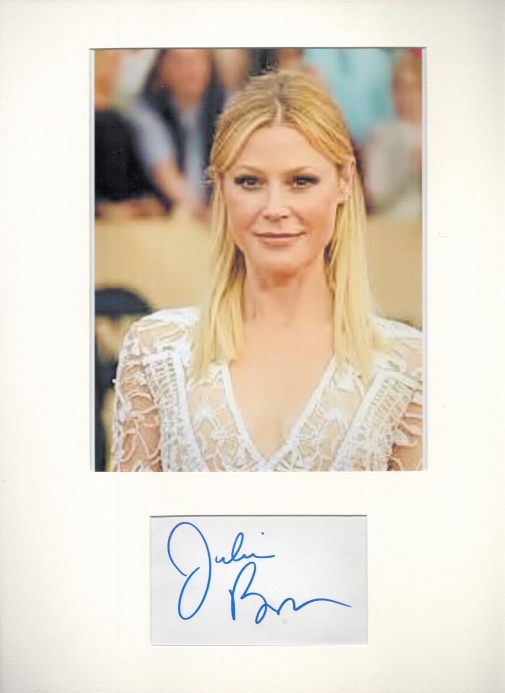 Lot 544: Julie Bowen 16x12 overall mounted signature piece includes...