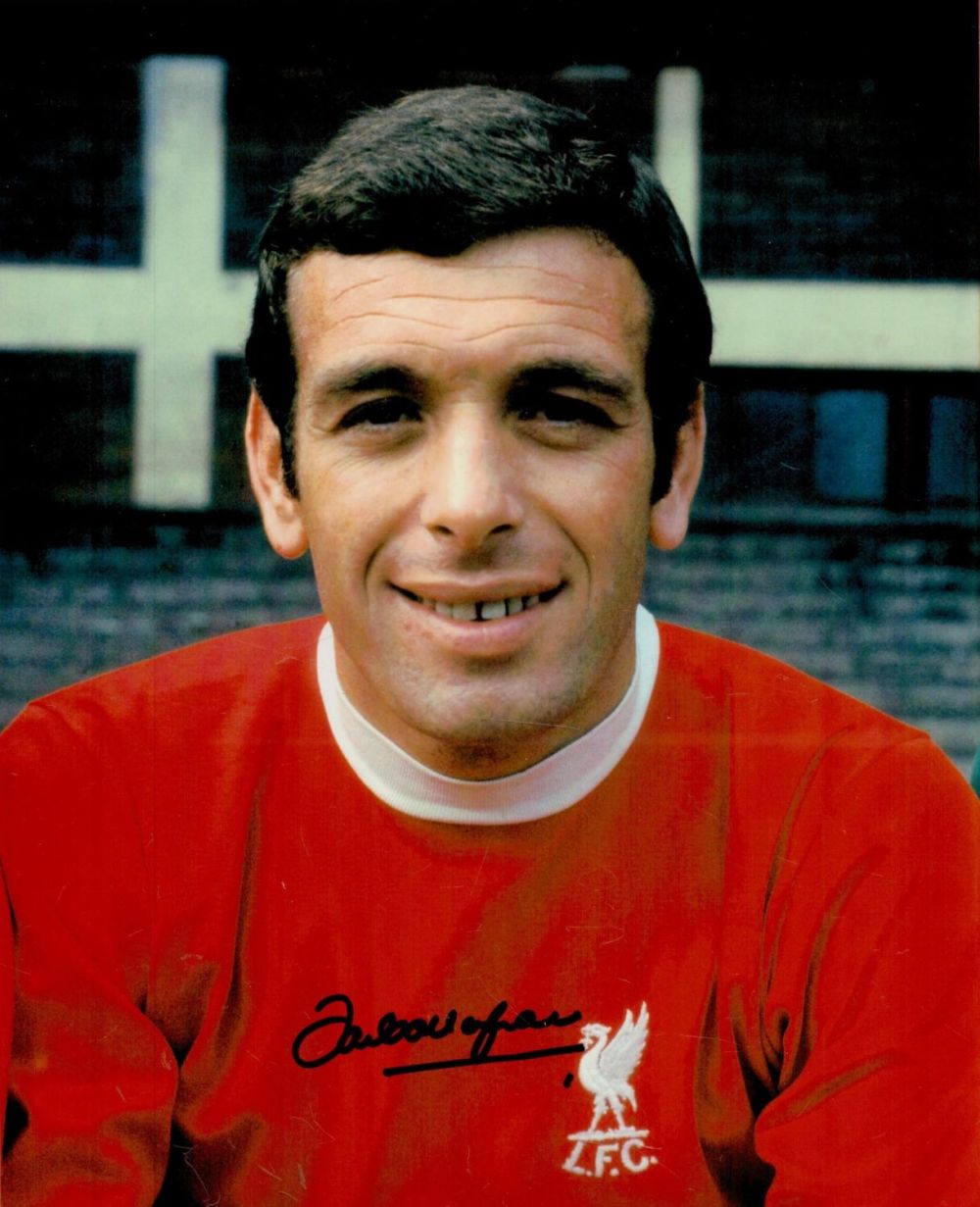 Lot 667: Former Liverpool FC Star Ian Callaghan Signed 10x8...