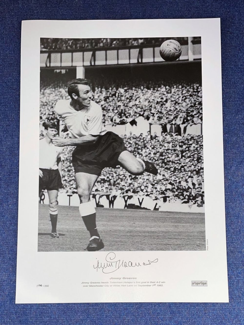 Lot 625: Jimmy Greaves signed 16 x 23 black and...