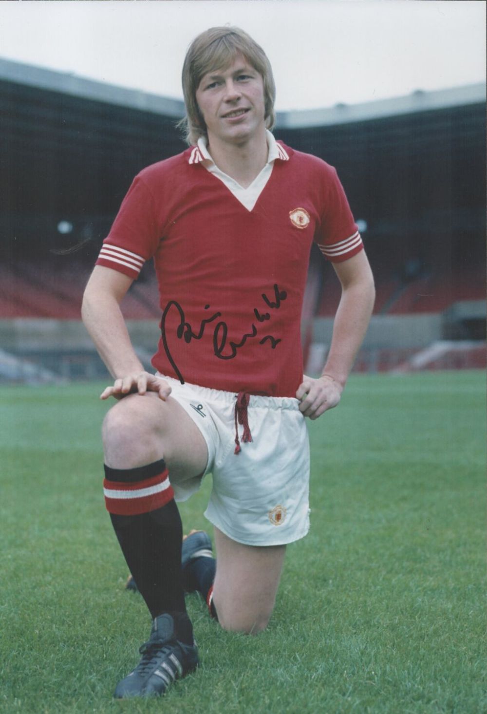 Lot 528: Brian Greenhoff signed Manchester United 12x8 colour photo....