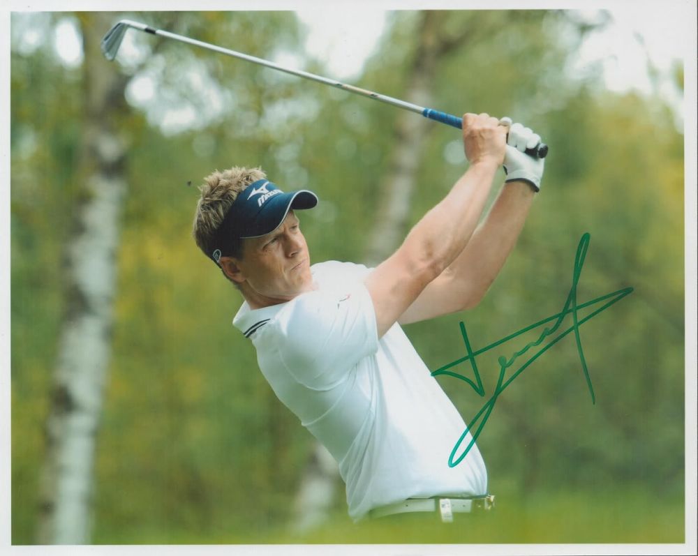 Lot 639: Golf Luke Donald signed 10x8 colour photo. Good...